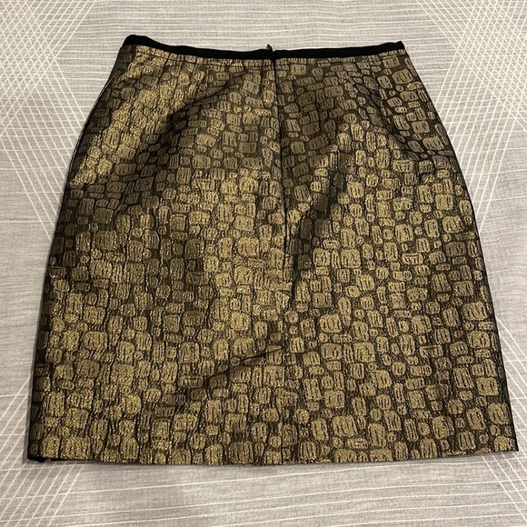 🎉HP! Ann Taylor LOFT Gold Shimmer Pencil Skirt 00P - Picture 4 of 7